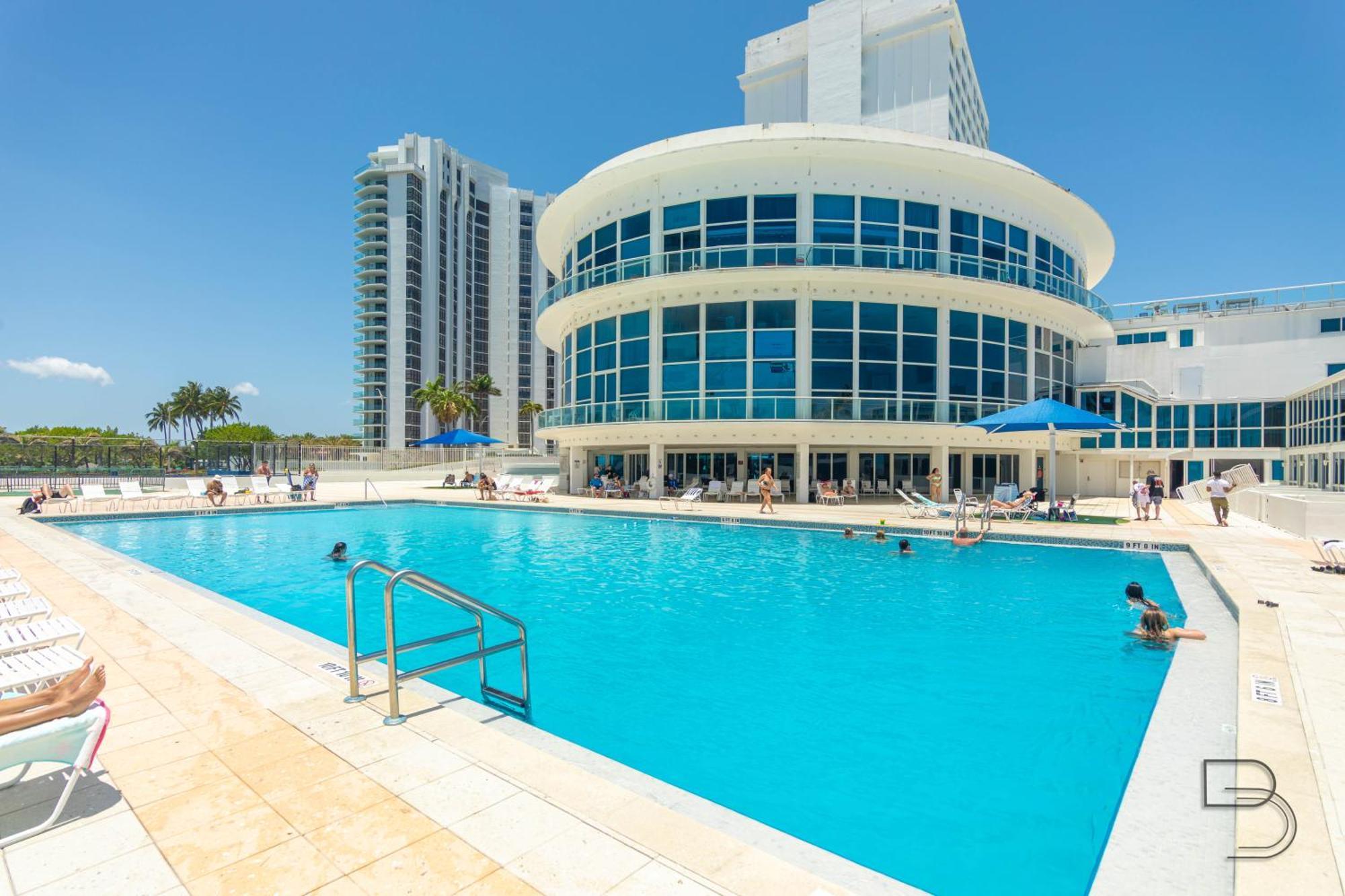 Apart-hotel Girasole 3*